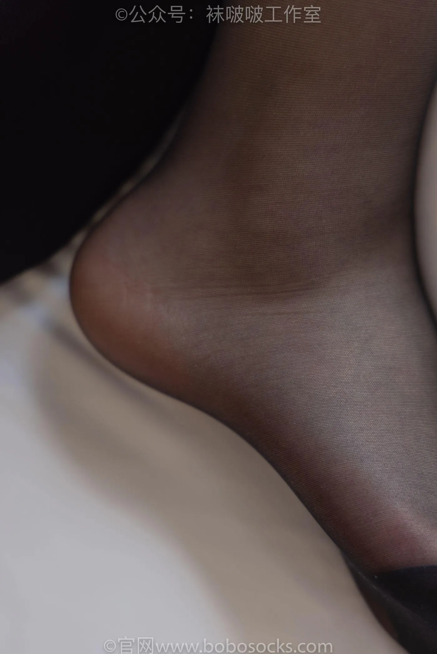[BoBoSocks袜啵啵]NO.089 小淳-高跟鞋、黑白渐变丝袜 [140P]插图8
